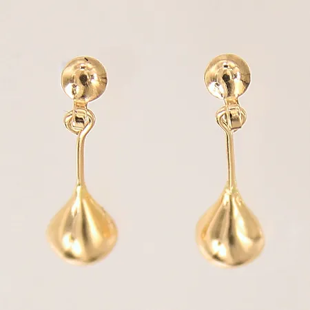 Ett par örhängen, 15x5mm, saknar stopp, 18K  Vikt: 0,8 g