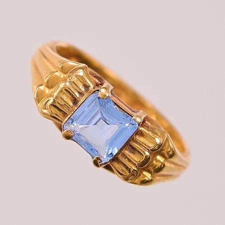 Ring, Ø17½, defekt blå sten, 18K 4g.