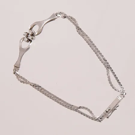 Armband, diamanter 4x ca 0,03ct, 19cm, bredd:3-8mm, 18K 8,3g.