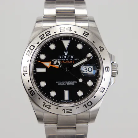 Herrur Rolex Explorer II, 42mm stål, automatisk, ref: 216570, serienr: G419694, Cal 3187, verknummer:949R7287 , datum, oysterlänk, total längd ca 18,5cm, certifikat 1.1.2012, box, ytterkartong