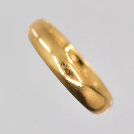 Ring, stl 18½, gravyr, 18K Vikt: 4,1 g