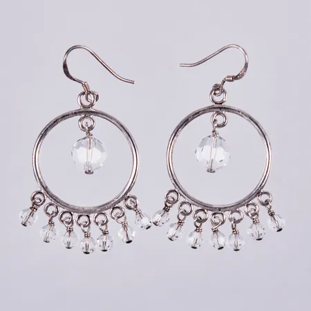 Ett par örhängen med stenar, längd: ca 4,5cm, bredd: ca 25mm, 925/1000 silver  Vikt: 7,1 g