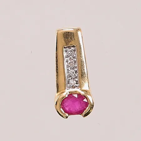 Hänge, diamanter 4x ca 0,0025ct, 13mm, röd sten, 18K 1,5g.
