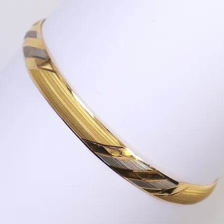  Armring, Ø7cm, bredd 7mm, bucklig, 22K Vikt: 9,5 g