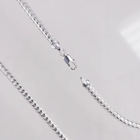Collier, halvstel, 50,5cm, bredd 5mm, 925/1000 silver Vikt: 19,3 g