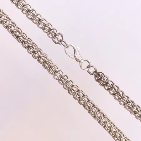 Collier, längd ca 58cm, bredd 9mm, 925/1000 silver  Vikt: 114,7 g