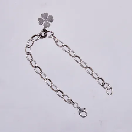 Armband med berlock, längd ca 18,5cm, bredd ca 6mm, silver Vikt: 11,5 g