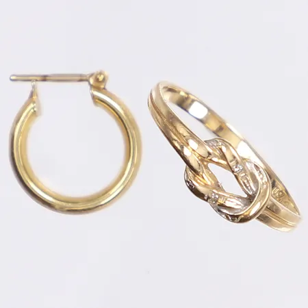 diverse guld, defekt, 18K  Vikt: 2,6 g
