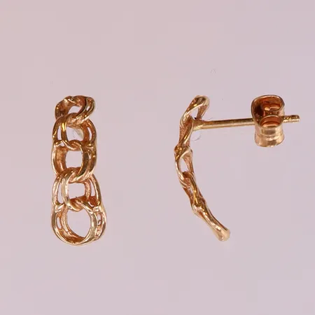 Ett par örhängen Bismarck, 14x5mm, 18K.  Vikt: 1,3 g