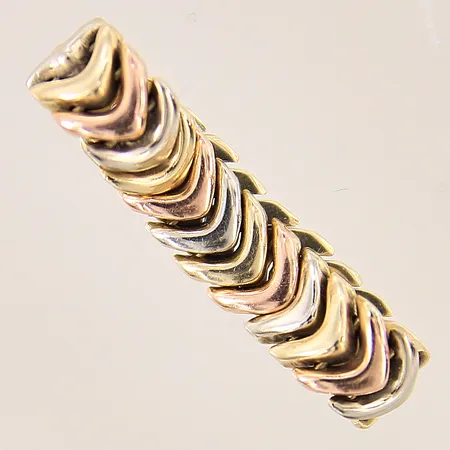 Ring, stl 18¾, bredd 6mm, trefärgad, 18K Vikt: 3,2 g