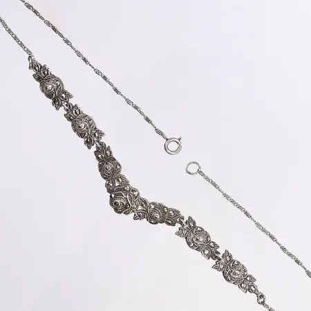 Halscollier, rosor med markasiter, justerbar längd 42cm, bredd 1-10mm, 830/1000 silver Vikt: 10 g