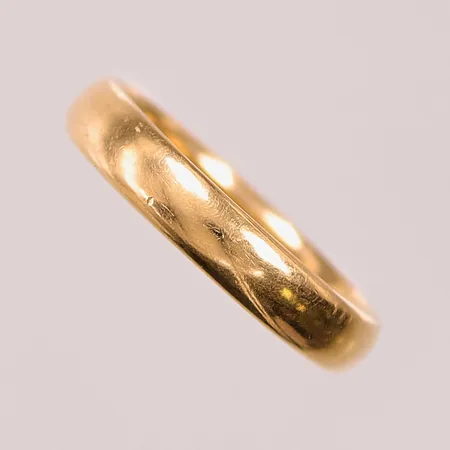 Ring, Ø19, bredd:4mm, gravyr, 18K 5,5g.