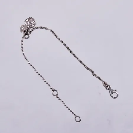 Armband längd ca 17,5cm, bredd ca 1mm, 925/1000 silver Vikt: 3,7 g