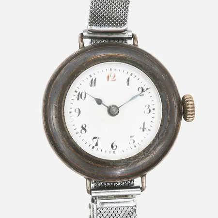 Damur, manuell, ca Ø30mm, åldersbetingat slitage, senare armlänk, metall.