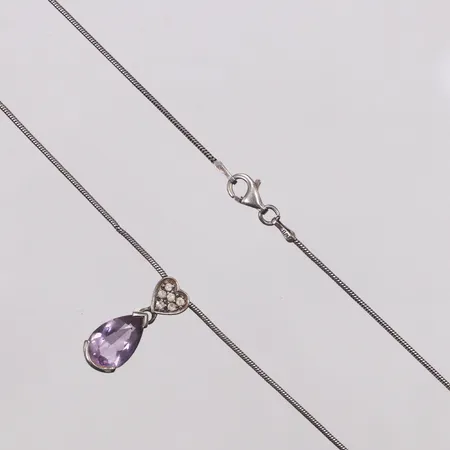 Collier, Ormlänk, lila & vita stenar, 51cm, skev länk, 925/1000 silver Vikt: 6,2 g