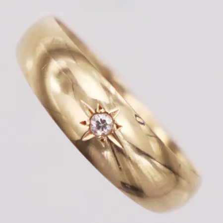 Ring, vit sten, stl 18¾, Guldfynd, 18K  Vikt: 1,4 g