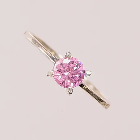 Ring, Ø18, rosa sten, 925/1000 Silver 1,4g.