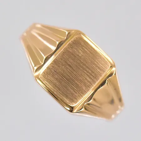 Klackring, stl 19¼, 18K Vikt: 2,6 g
