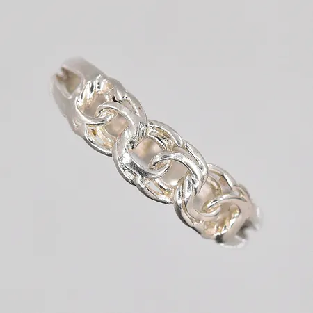Ring Bismarck, stl 18¼, silver Vikt: 1,5 g
