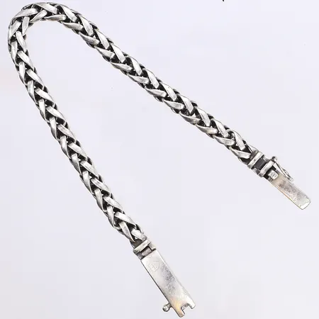 Armband, flätad, längd 21cm, bredd 5mm, silver 925/1000 Vikt: 23,8 g