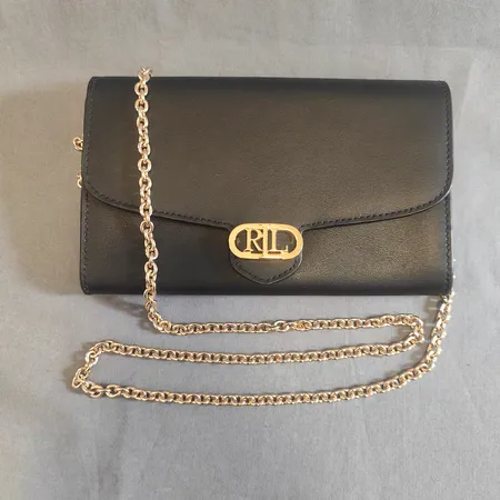Aftonväska LAUREN Ralph Lauren, Adair crossbody, avtagbar axelrem i gulmetall, läder, ca 20x12,5cm, dustbag, inga övriga tillbehör. 