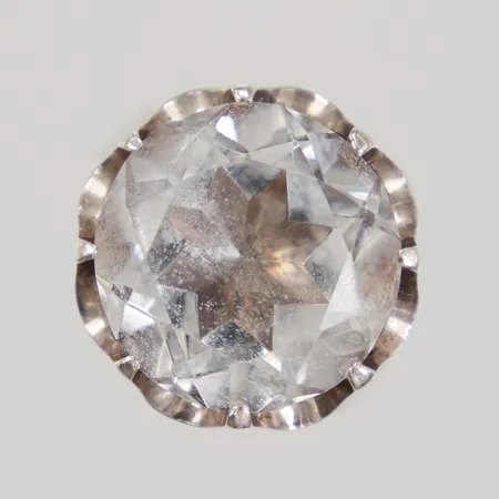Ring med vit sten, stl 18¼, bredd 4,8-18,5mm, BEH, 925/1000 silver,  Vikt: 8,8 g