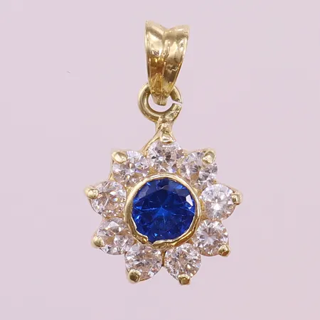 Hänge carmosé med blå och vita stenar, ca 20x12mm inkl ögla. 14K  Vikt: 2 g