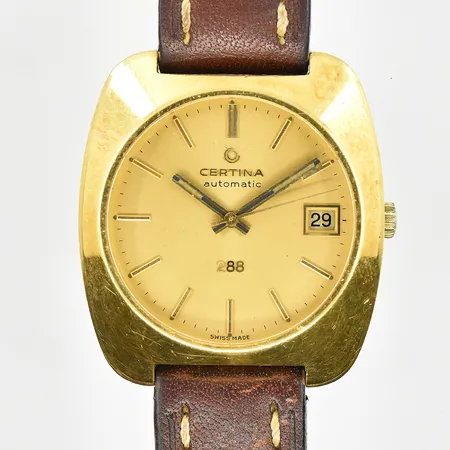 Herrur Certina 288, 18K, tidigt 1970-tal, automat, datum, cal 25-671. boett 36x40 mm, ref 5810-810 serienr 937912, läderband ej original