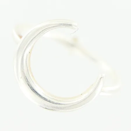 Ring, måne, stl 19, bredd 1,5-15mm, 925/1000 silver Vikt: 2,4 g