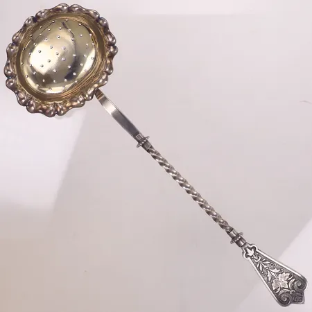 Hålslev, längd 25cm, delvis förgylld, silver 925/1000 Vikt: 71,5 g
