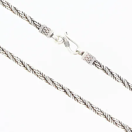 Kedja, 45,5cm, bredd 5mm, S-lås, 925/1000 silver Vikt: 57,2 g
