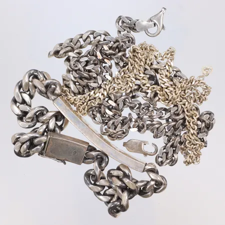 Diverse silver, gravyr, defekt, Silver 925/1000 Vikt: 113,8 g