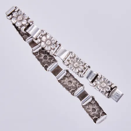 Armband Ceson Guldvaru Ab 1957, längd ca 18cm, bredd ca 10mm, silver Vikt: 15,9 g