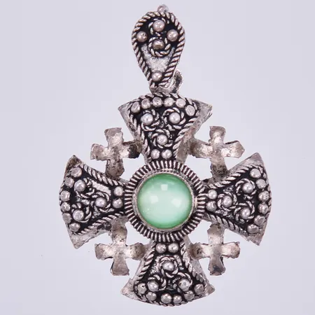 Hänge med sten, längd: ca 4,5cm, bredd: ca 30mm, 925/1000 silver  Vikt: 7,9 g