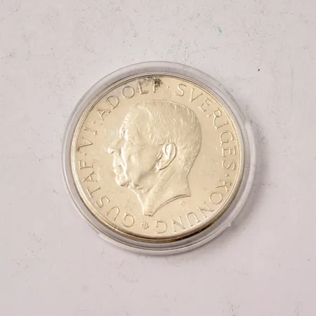 Silvermynt 10kr, Ø32mm, Gustaf VI Adolf, Sveriges konung, Plikten framför allt, 1972, 830/1000, myntkapsel, vikt 18,11g.