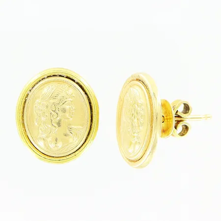 Ett par örhängen, damhuvud, 14x12mm, 18K.  Vikt: 3,4 g