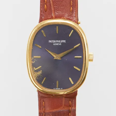 Damur, Patek Philippe, Elipse 18K, 28x23mm, manuell, skadad urtavla, läderband ej orginal, längd inklusive ur: 15-20cm, etui.
