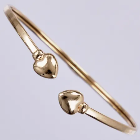 Stelt armband med hjärta, buckligt, Ø ca 6cm, bredd: 2mm, 18K Vikt: 4,1 g