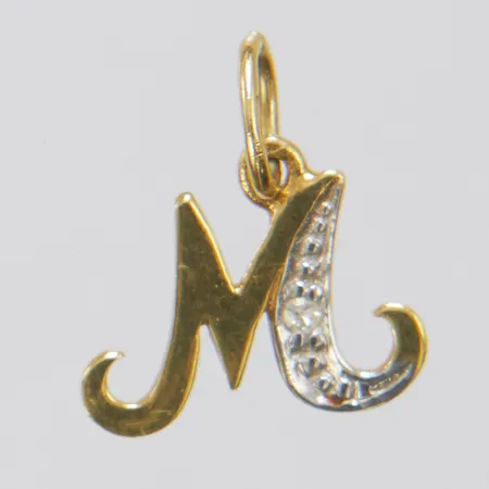 Hänge, bokstaven M, vit sten, 14,5x12mm, tvåfärgad,14K Vikt: 0,4 g