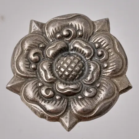 Brosch i silver, mått Ø42cmm, 925/1000, tillverkad av F. Morken, vikt 14,9g.