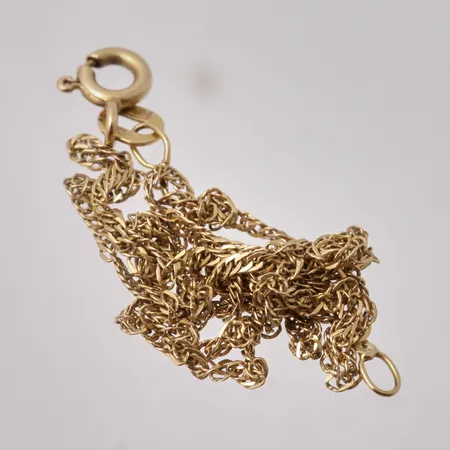 Defekt guld, 18K, vikt 1,75g.