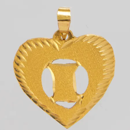 Hänge, hjärta, 26,5x21,3mm, ostämplad, 21K. Vikt: 2 g