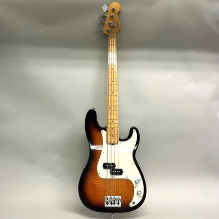 El-bas Fender Precision Bass USA Select, Corona California, sunburst, serienr US12 141835, ca år 2011, lätta märken, manual, axelrem, hårt originalfodral  Skickas med Bussgods eller PostNord