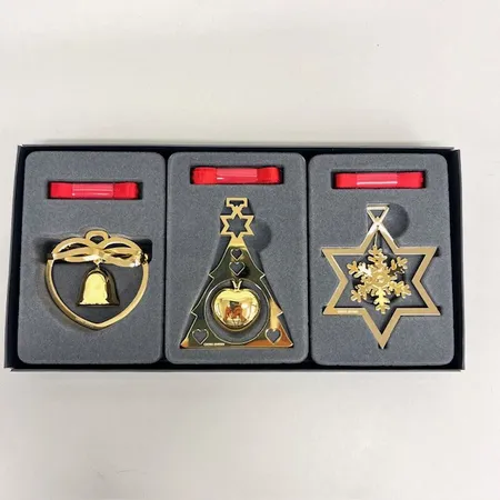 Juldekorationer hjärta, stjärna och klocka, Georg Jensen, längd ca 5-7,5cm, 18K guldpläterad mässing, ur Christmas Collectibles 2024, originalask Skickas med paket.