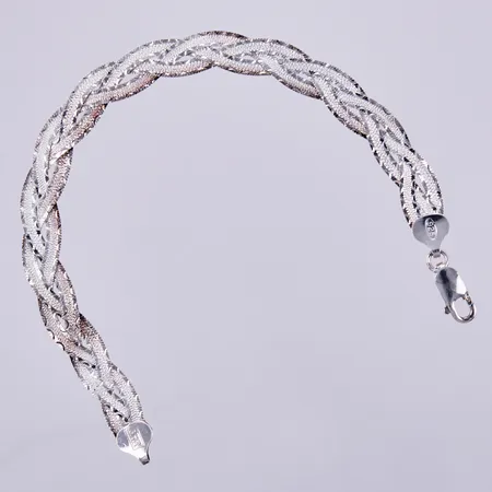 Armband  längd ca 19,5cm, bredd ca 8mm, GHA 925/1000 silver Vikt: 8,9 g