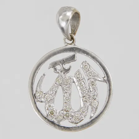 Hänge, 28x20mm, diamanter 23xca0,01ct, vitguld, 18K.  Vikt: 4,4 g