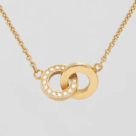 Collier, Efva Attling, You and Me Necklace, 14 diamanter 0,07ctv enligt gravyr, referensnr: 10-101-01007, längd: 40,5cm, bredd: 1,3-8,8mm, orginaletui, nypris 19 500kr, 18K Vikt: 5 g