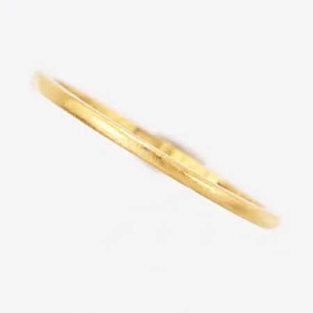 Ring slät, stl 17¼, bredd: 1mm, gravyr, 23K Vikt: 1,7 g