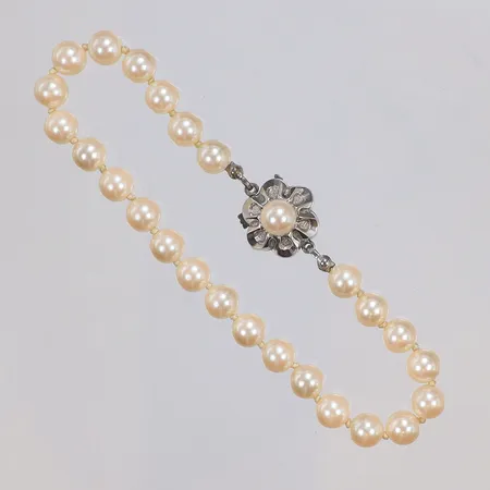 Armband med pärlor, 19,5cm, bredd 6mm, lås i silver, Silver 925/1000 Vikt: 10,5 g