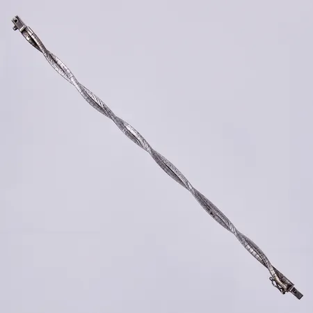 Armband längd ca 19cm, bredd ca 4-6mm, svensk importstämpel, 835/1000 silver Vikt: 11,2 g
